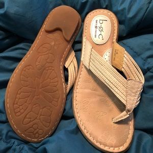 b.o.c beige women sandals